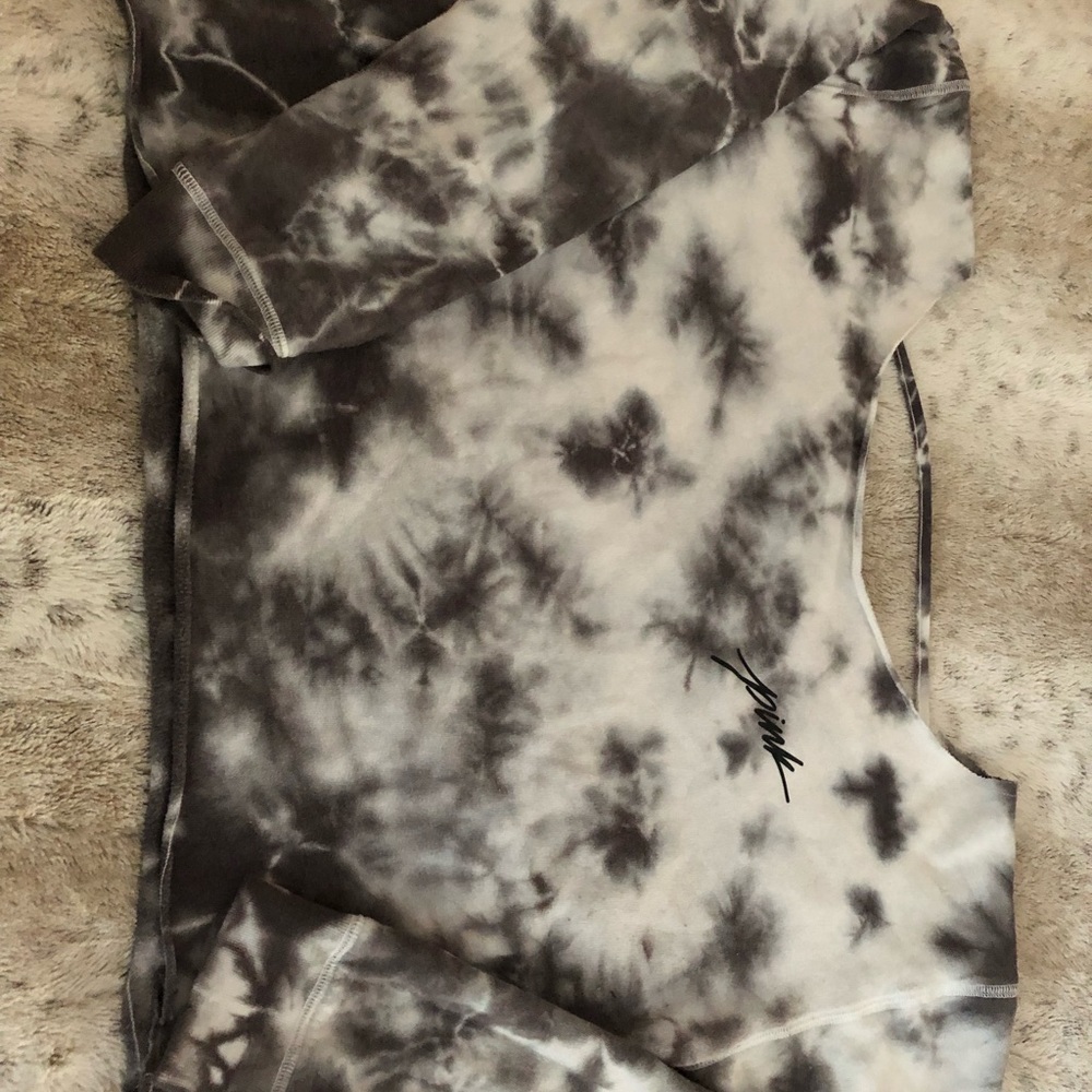 Victoria’s Secret PINK crop sweatshirt